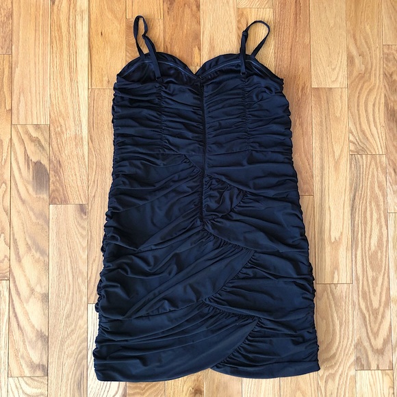 NWOT Criss Cross Ruched Bodycon Dress - Picture 5 of 13